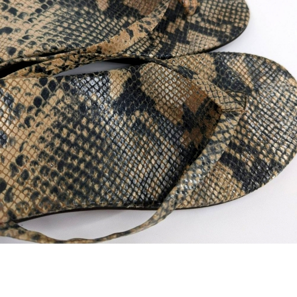 Vionic 11 Corfu Black Tan Snake Print Leather Thong Flip Flop Flexible Sandals